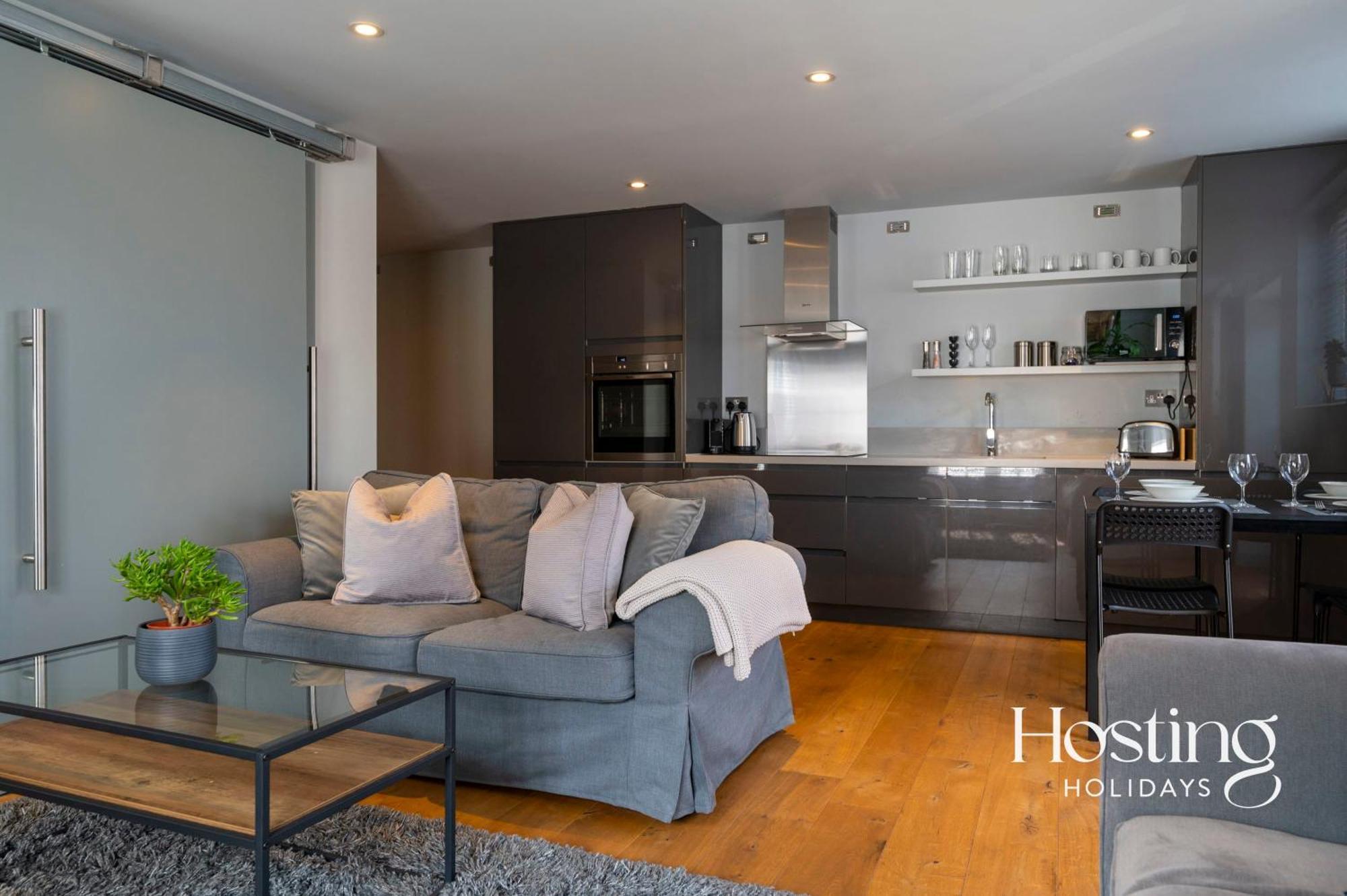 Modern Luxury Apartment In The Heart Of Henley Экстерьер фото